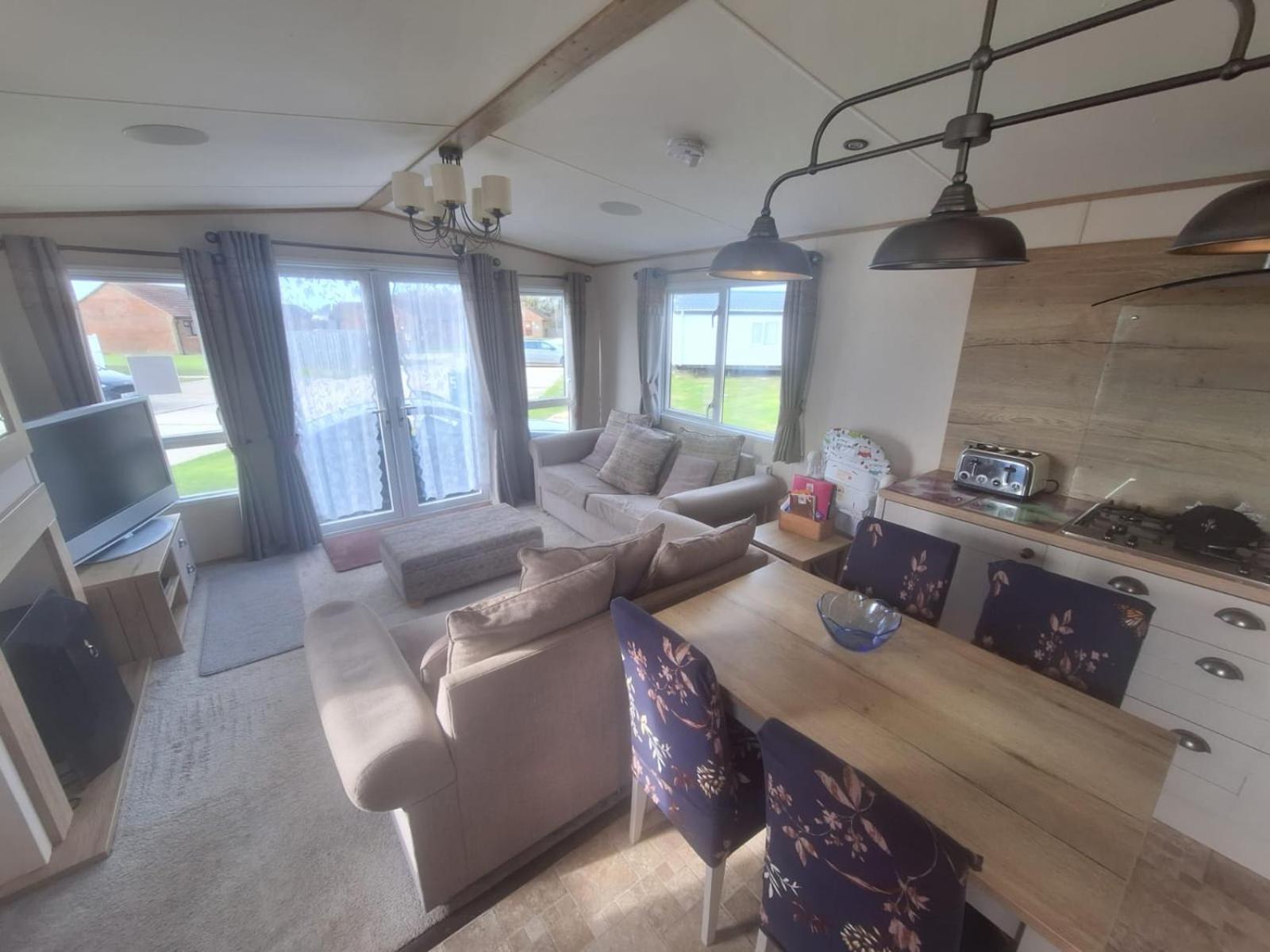 Beautiful Holiday 3 Bed Home Camber-Sands Exterior photo